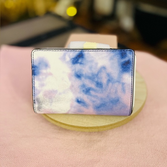 Coach Wallet - Picture 9 of 16